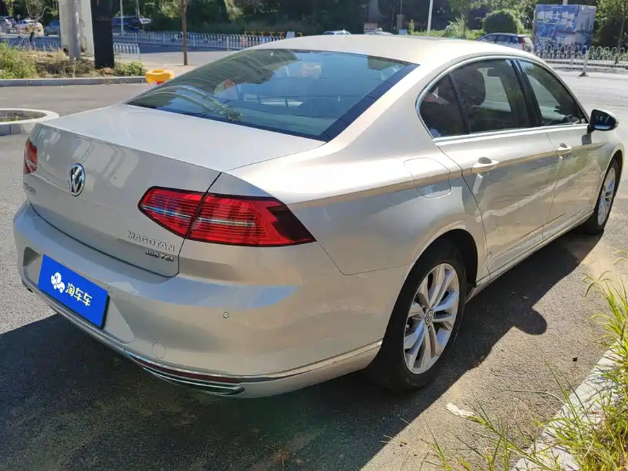 Volkswagen Magotan — миниатюра 3