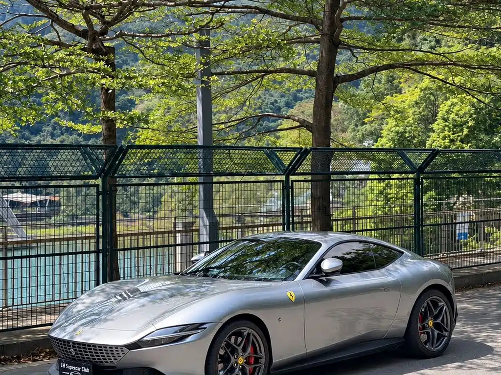 Ferrari Roma