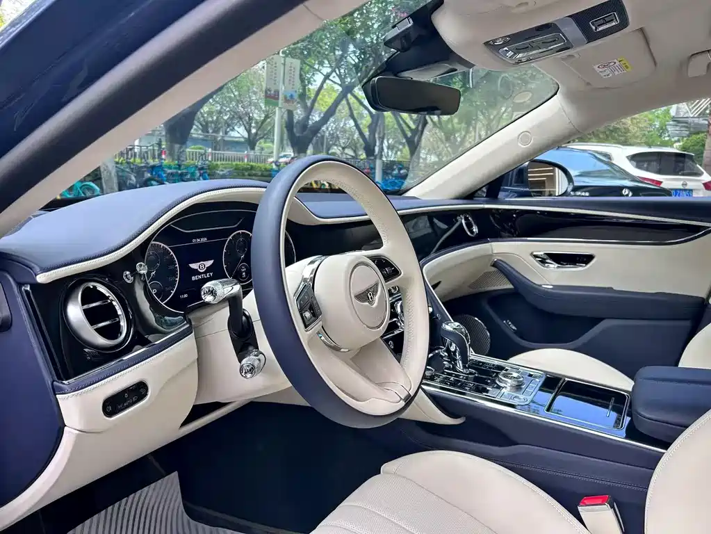 Bentley Flying Spur 2024 4.0T V8 Standard