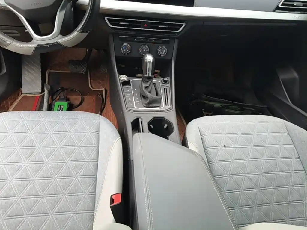 Volkswagen Lavida — миниатюра 14