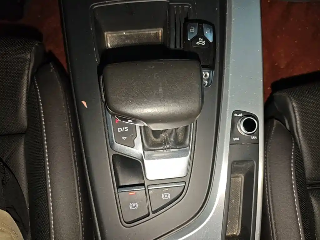 Audi A4L — миниатюра 14