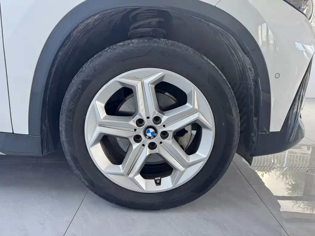 BMW X1 — миниатюра 7