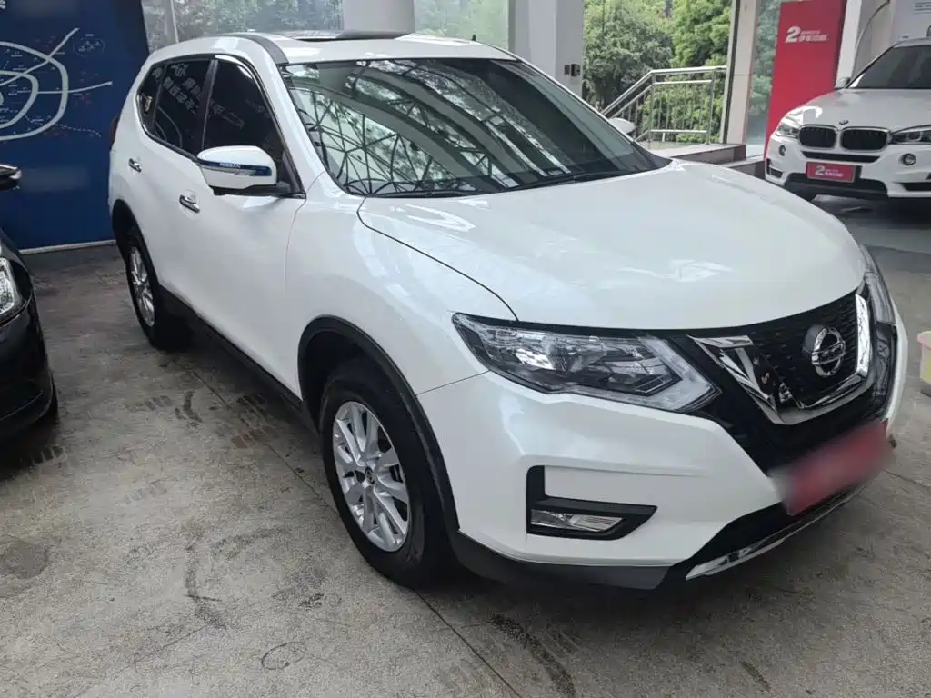 Nissan X-Trail — миниатюра 4