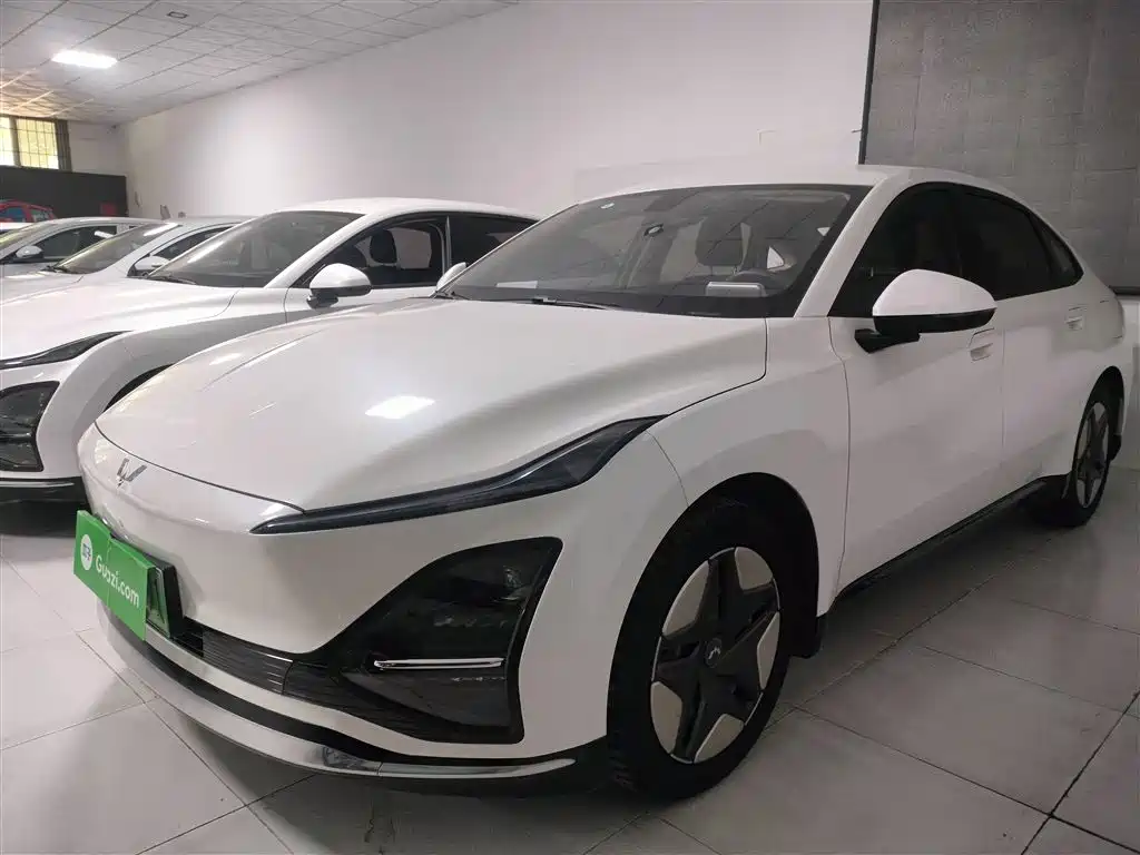 Wuling 五菱E5 — миниатюра 2