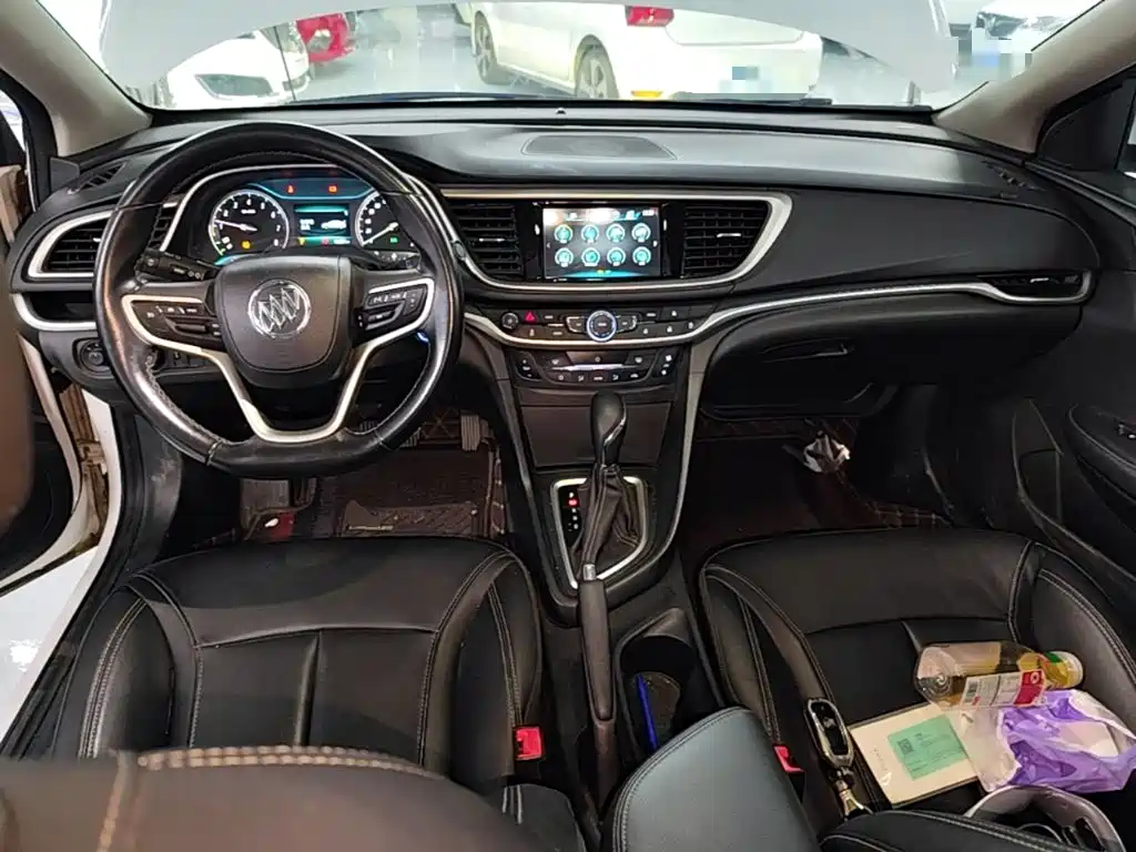 Buick Excelle — миниатюра 10