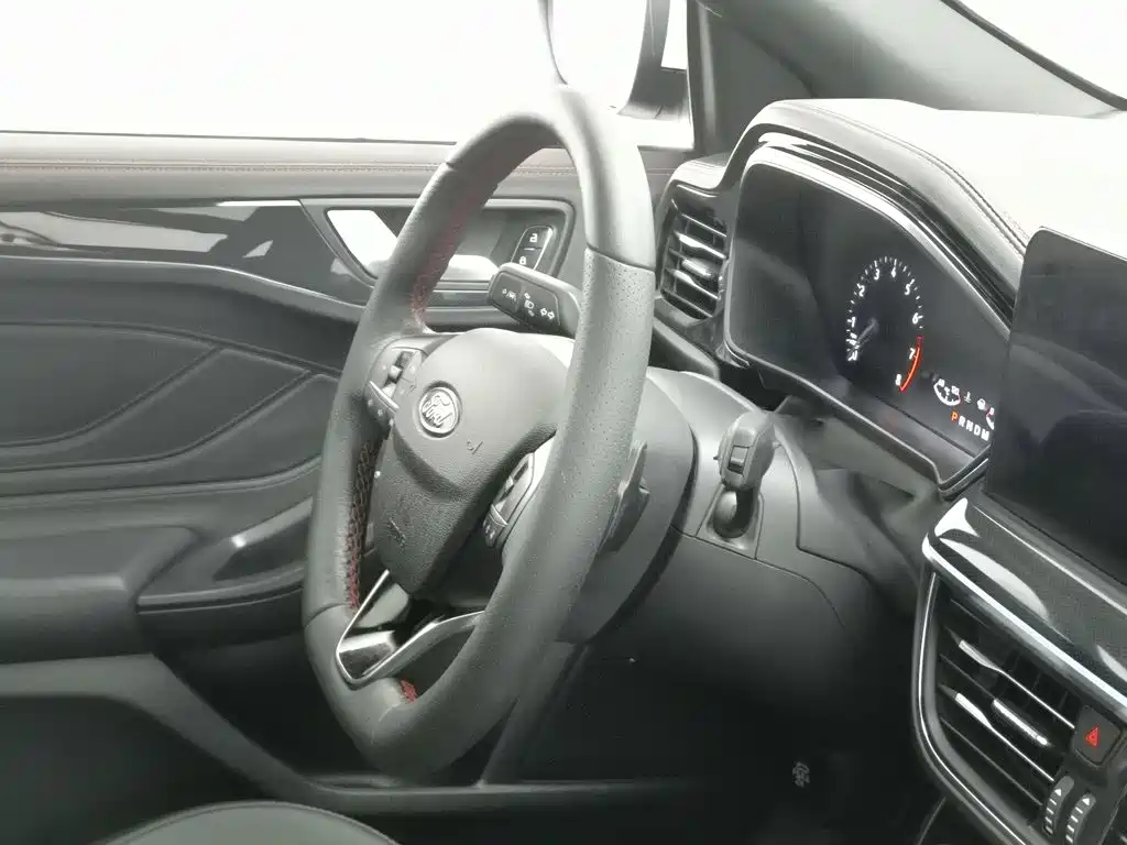Ford Focus — миниатюра 22