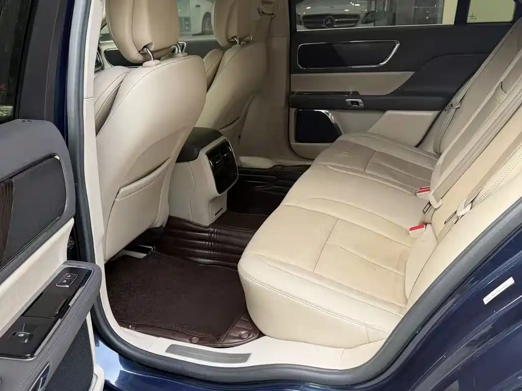 Lincoln Continental 2018 2.0T Premium