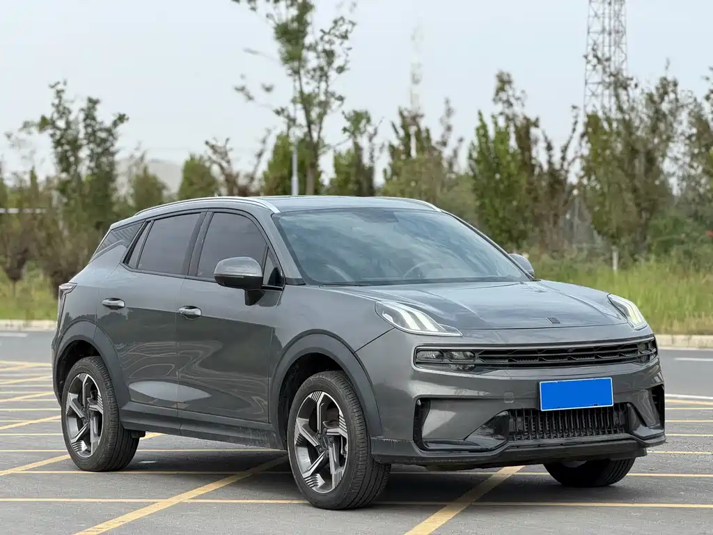 Lynk & Co 06 — миниатюра 3