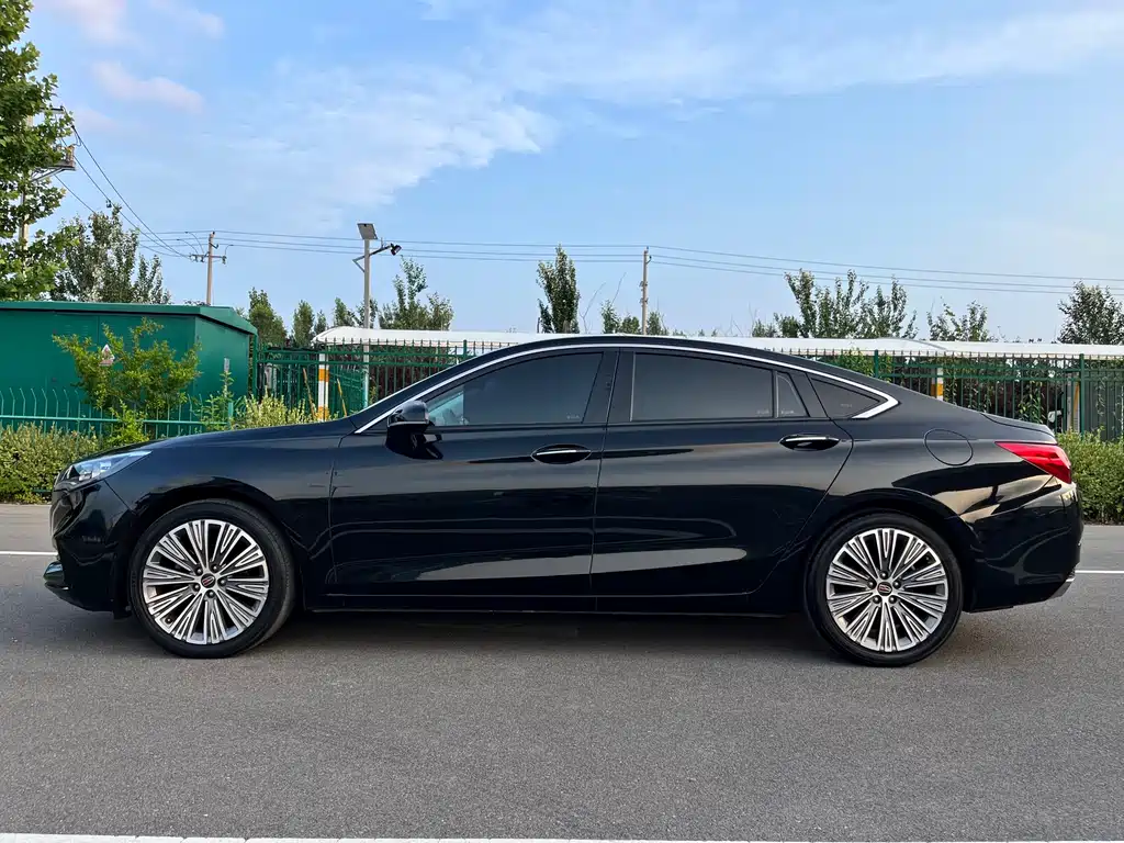 Hongqi H5 2020 1.5T DCT