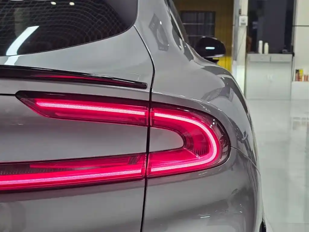 XIAOMI CAR XIAOMI YU7