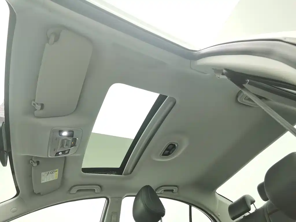 Geely Emgrand — миниатюра 14