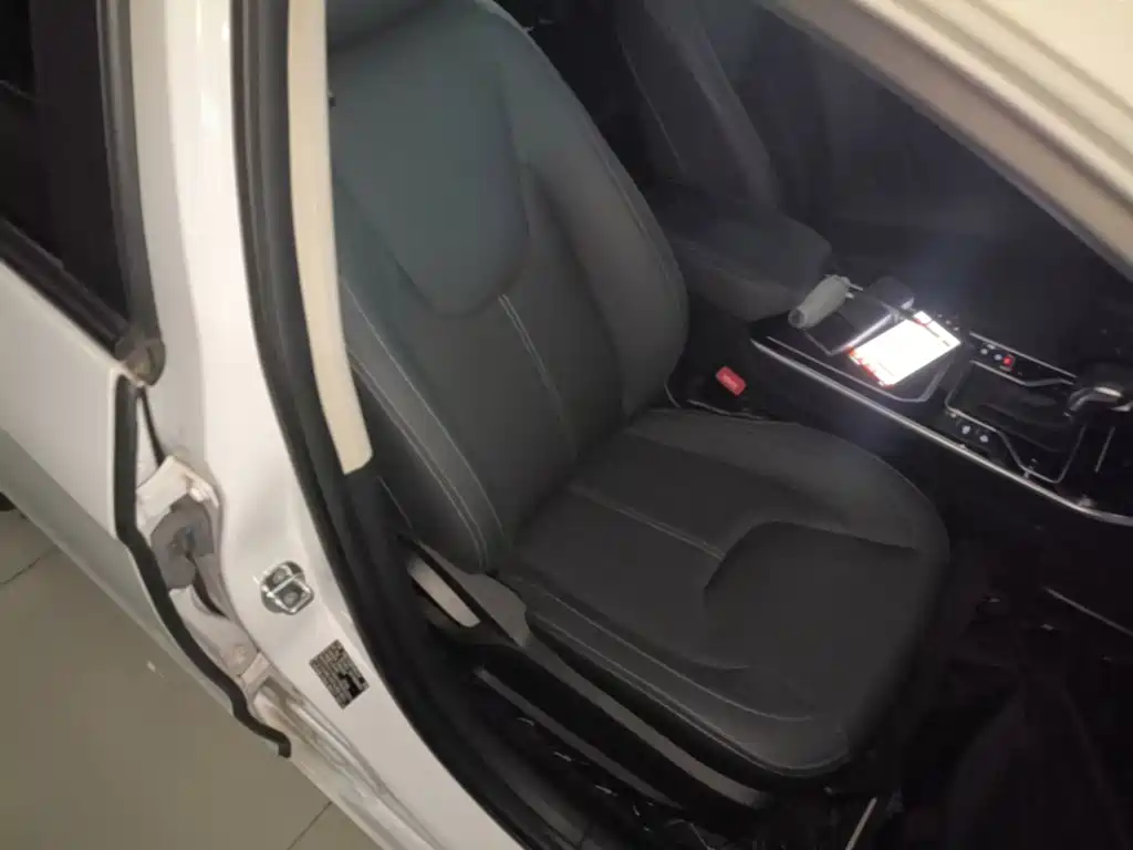 Chery Arrizo 5 — миниатюра 25