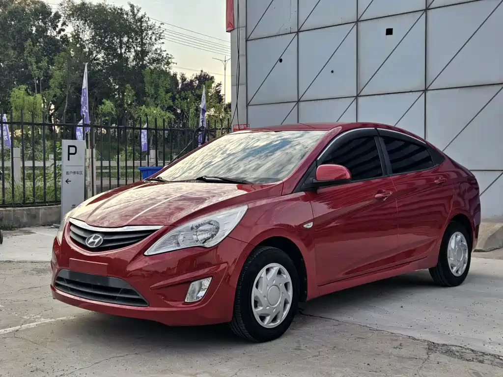 Hyundai Verna