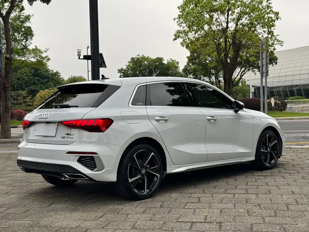 Audi A3 — миниатюра 4
