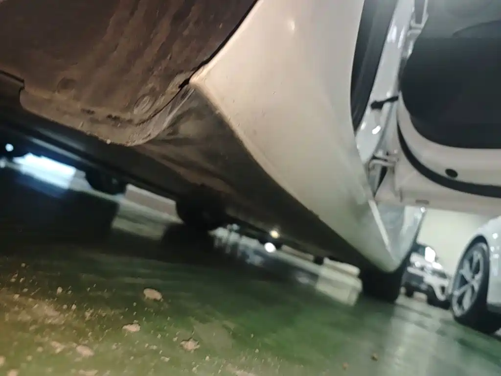 Tesla Model 3 — миниатюра 21