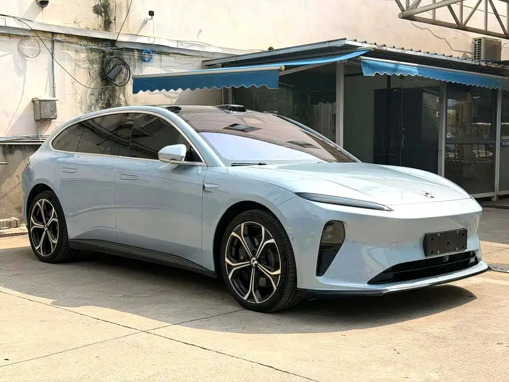 NIO ET5T — миниатюра 2