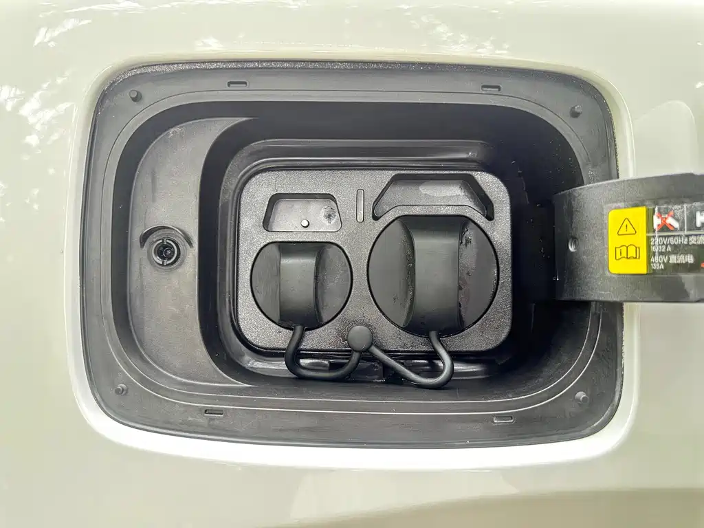 Li Auto Li ONE — миниатюра 21