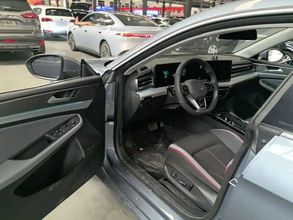 Volkswagen Lamando — миниатюра 16