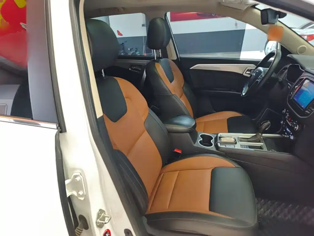 Geely Vision X6 — миниатюра 25
