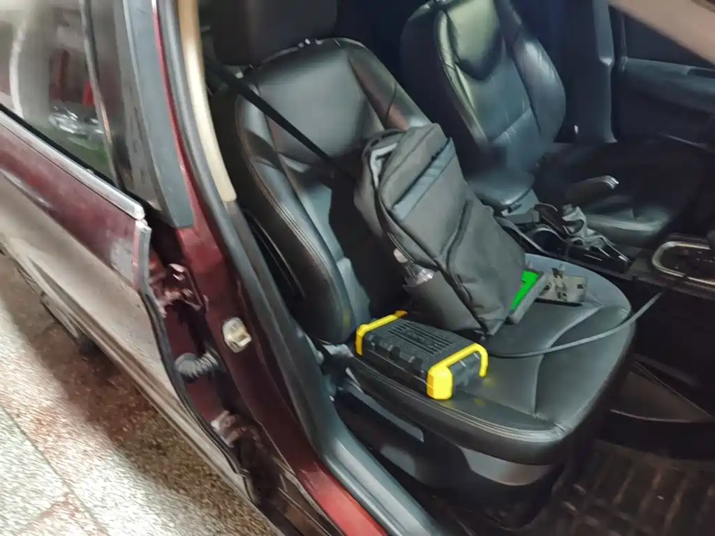 Citroen C4L — миниатюра 25