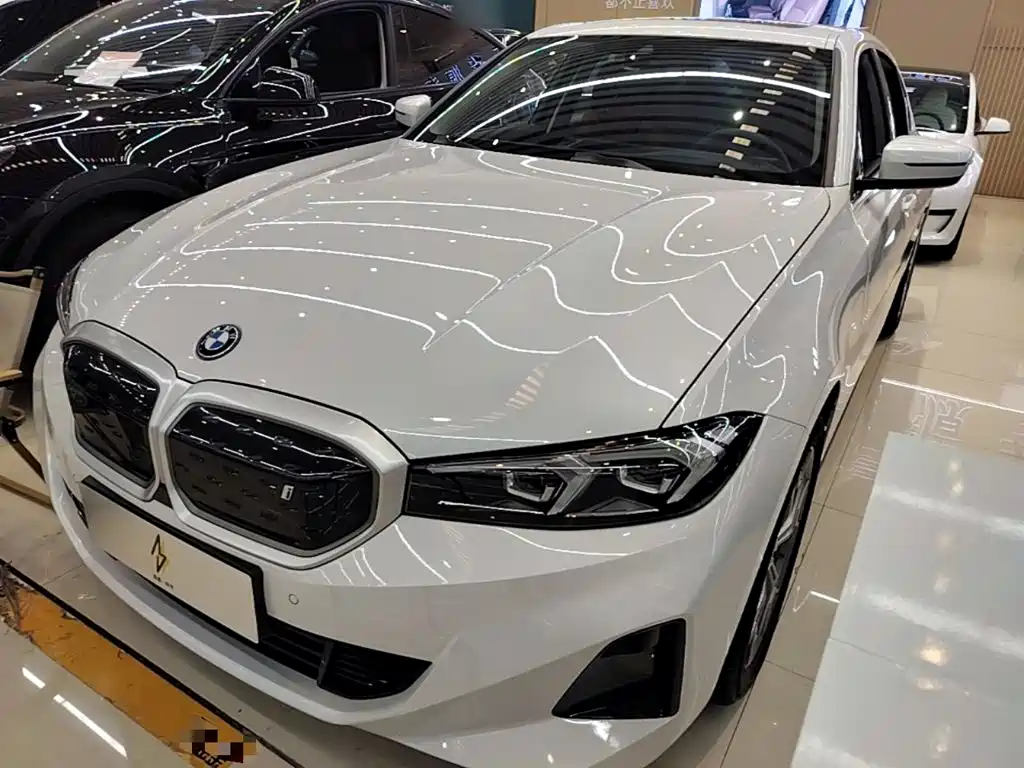 宝马i3 2024款 eDrive 35 L 2024