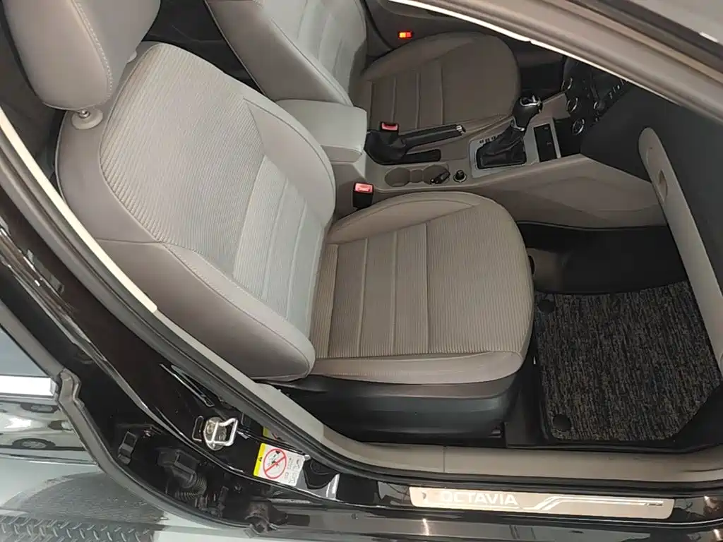 Skoda Octavia — миниатюра 25