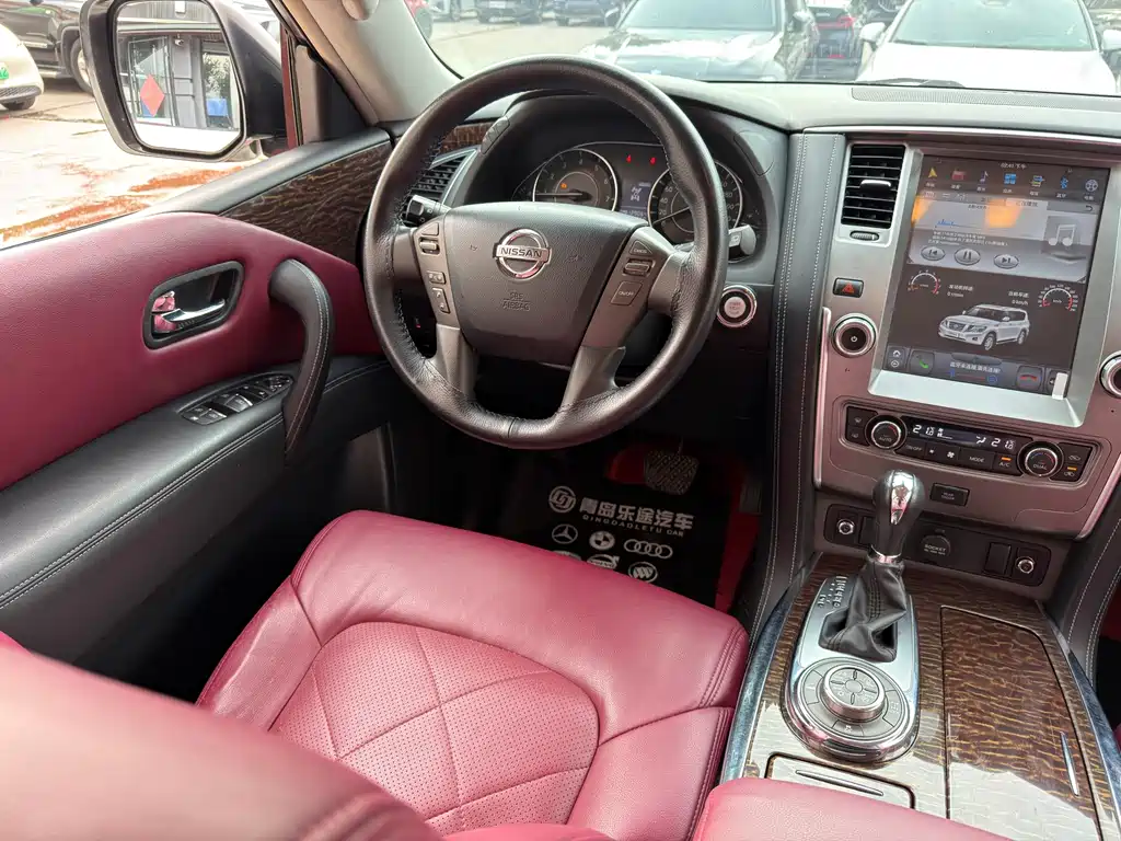 Nissan Patrol — миниатюра 11
