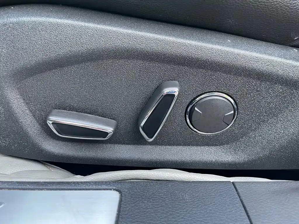 Ford Mondeo — миниатюра 22