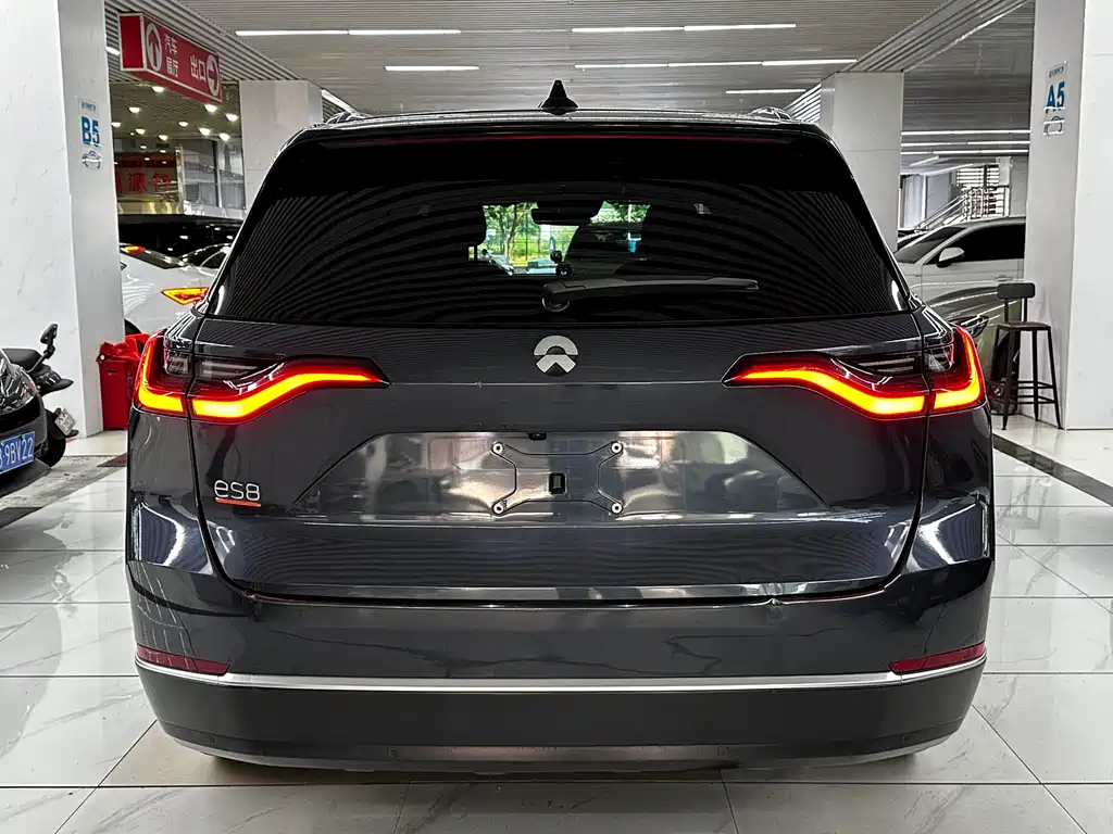 NIO ES8 — миниатюра 14