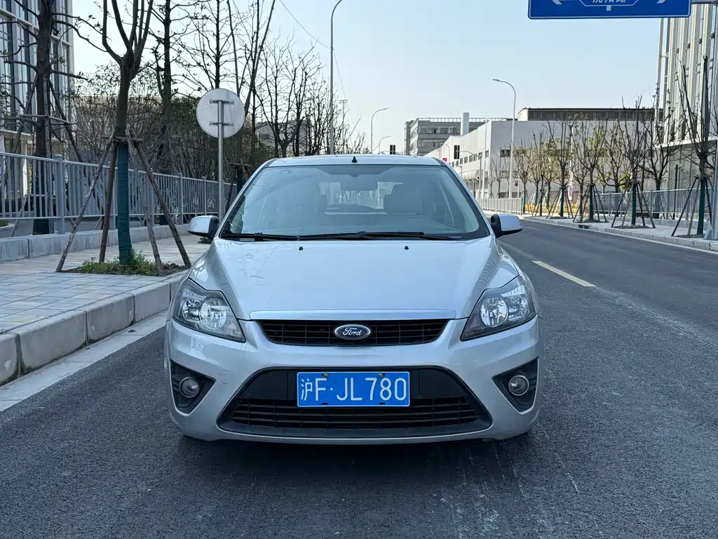 Ford Focus 2009 1.8L AT Fashion