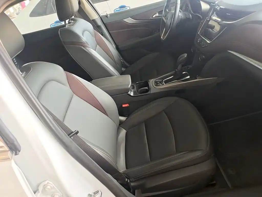 Chevrolet Malibu — миниатюра 25