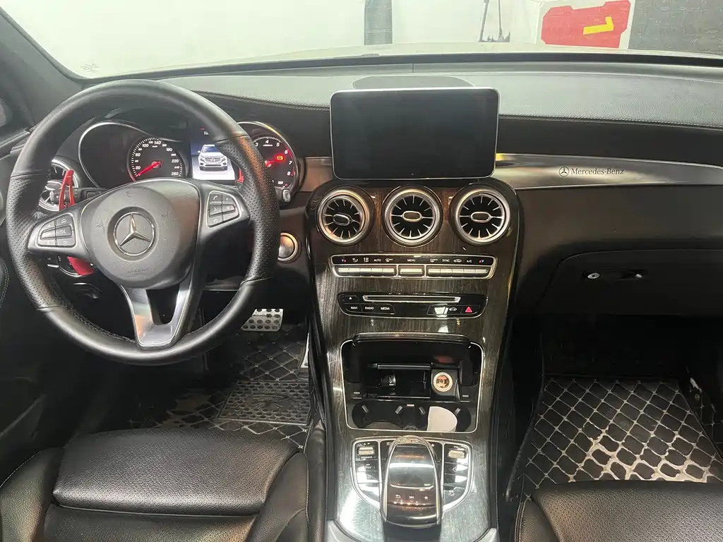 Mercedes-Benz GLC — миниатюра 6