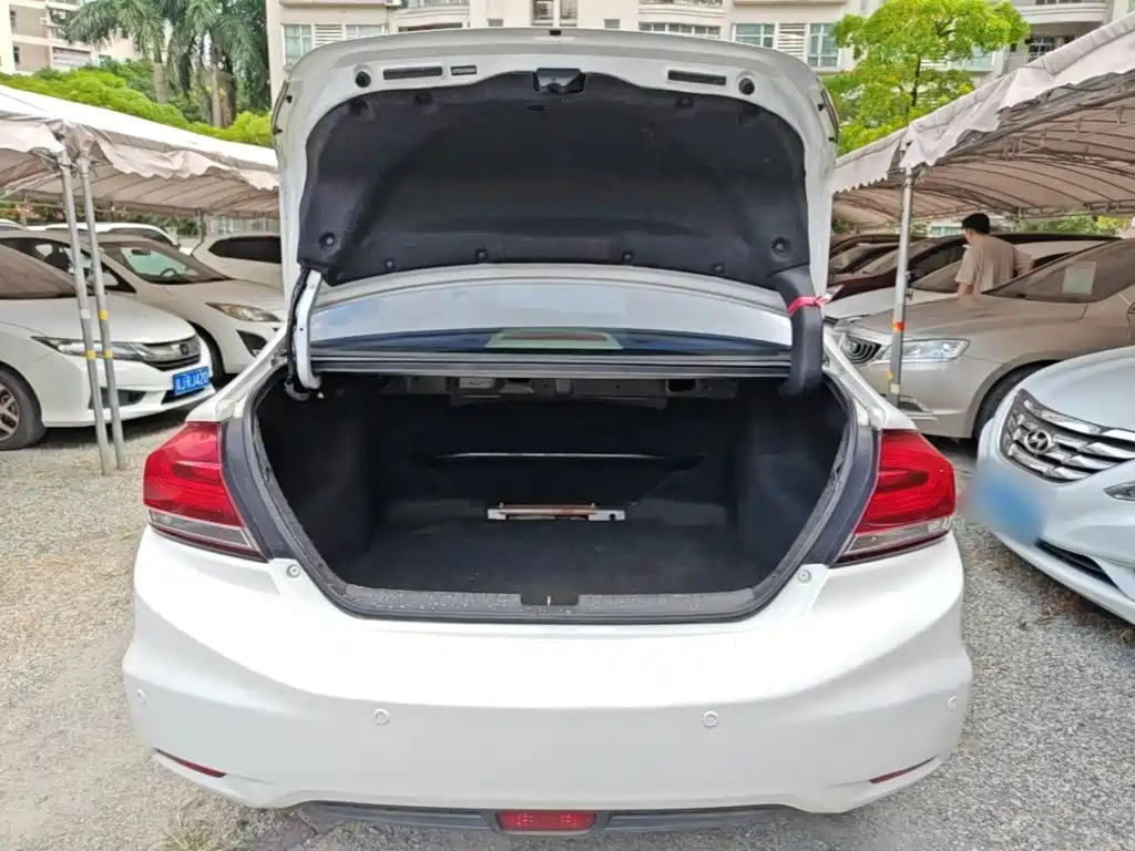 Honda Civic — миниатюра 19