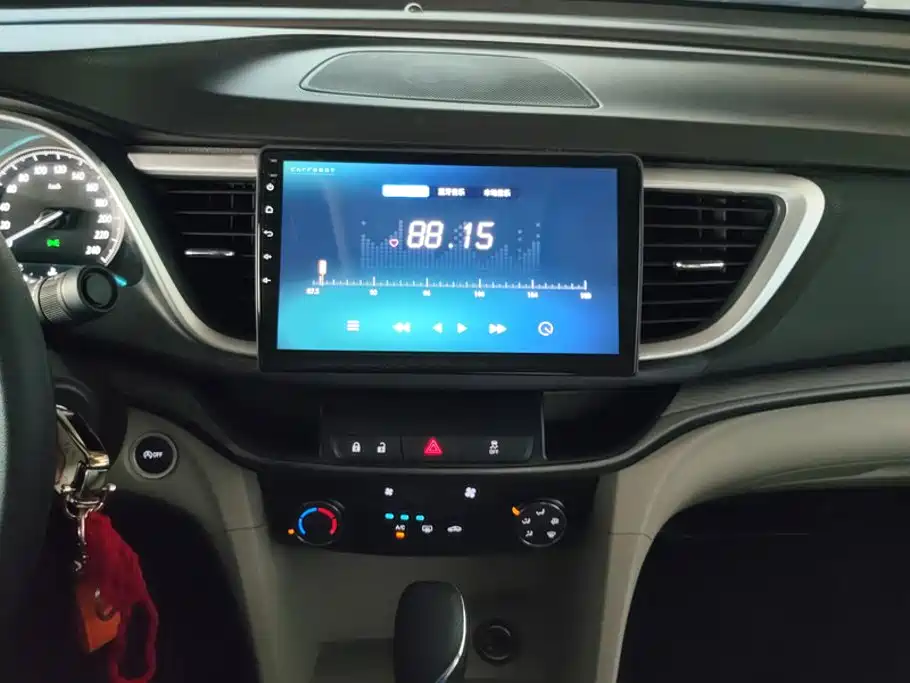 Buick Excelle — миниатюра 13