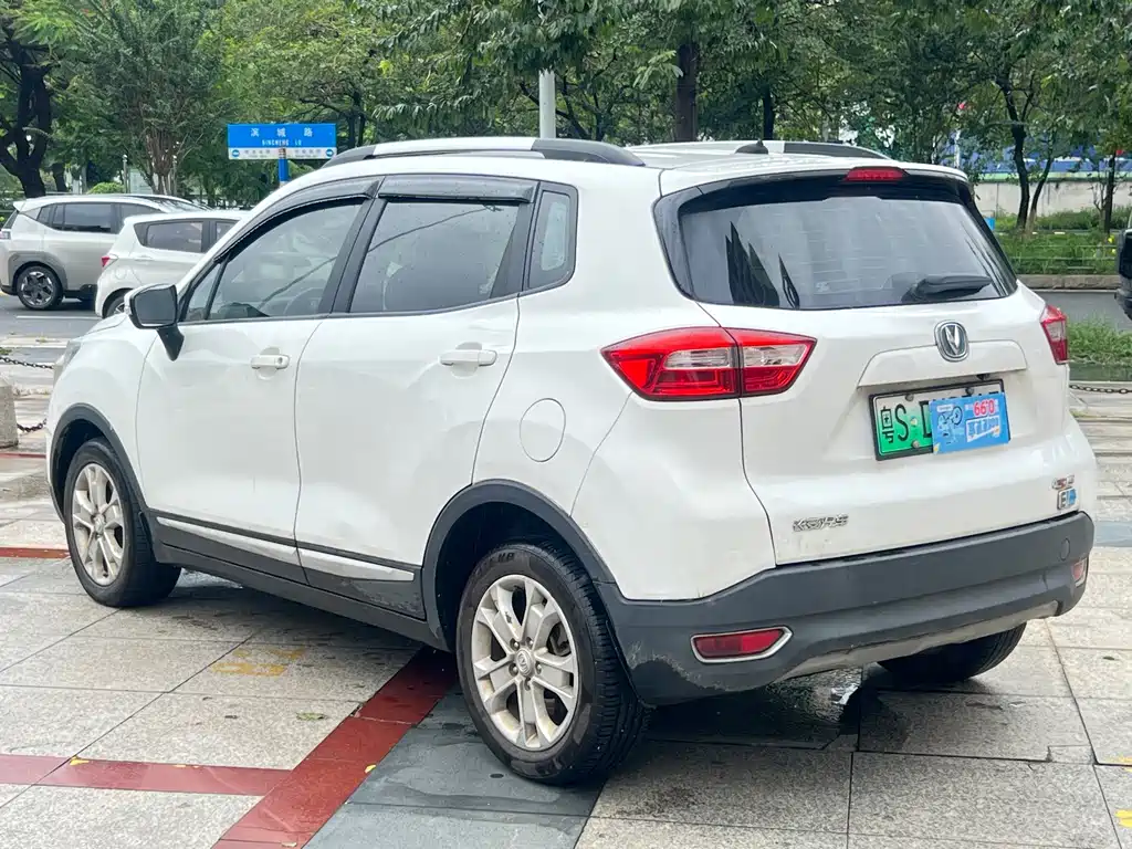 Changan CS15EV — миниатюра 6