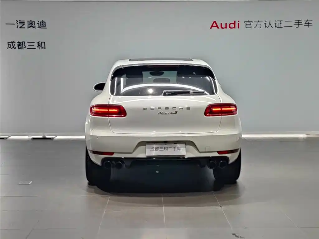 Porsche Macan — миниатюра 5