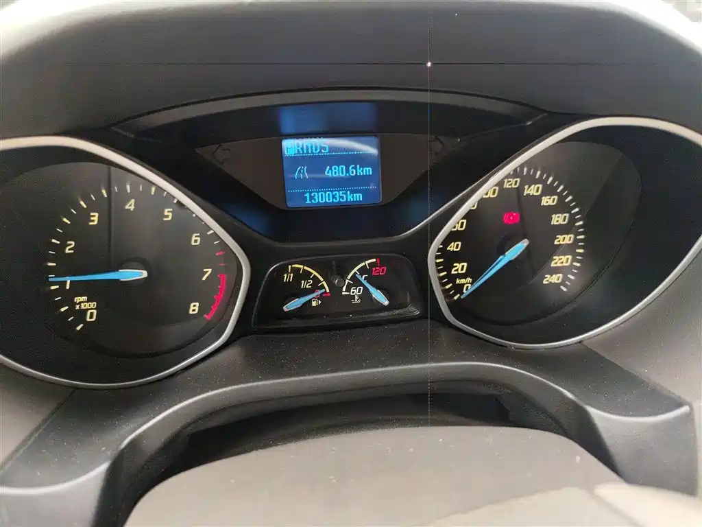 Ford Focus 2012 1.6L AT Comfort