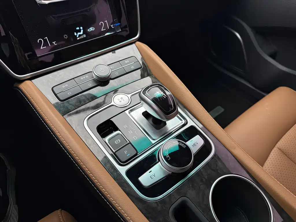 BYD Qin NEV — миниатюра 12