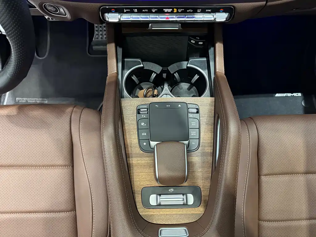 Mercedes-Benz GLS — миниатюра 13