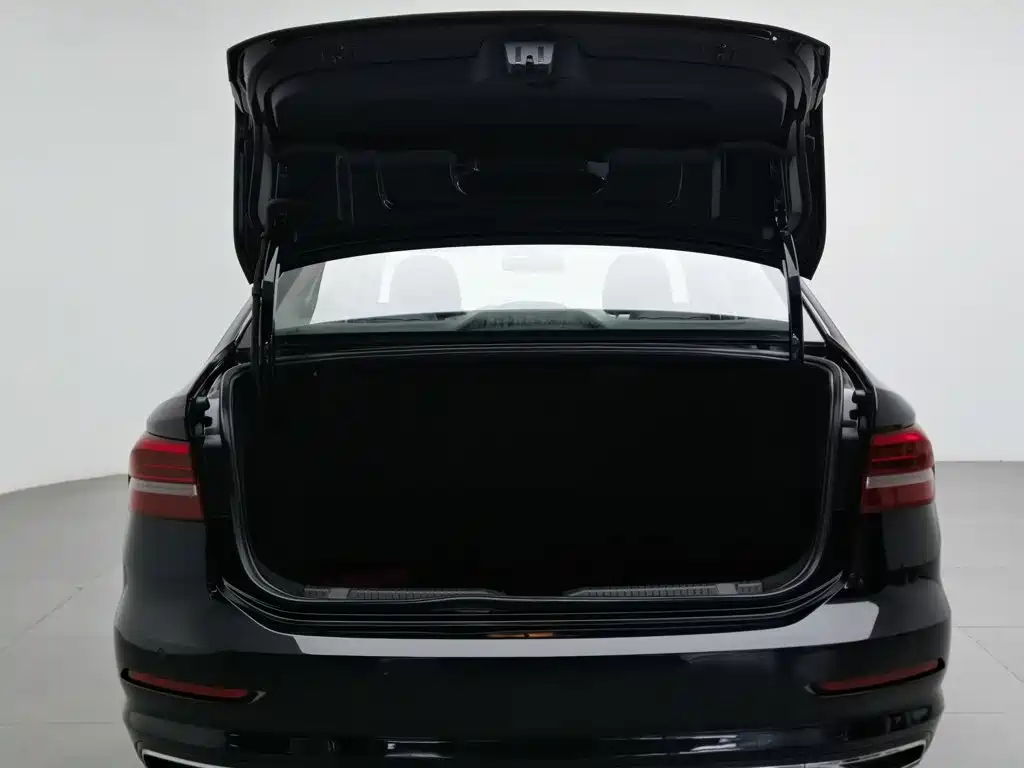 Volkswagen Lavida — миниатюра 16