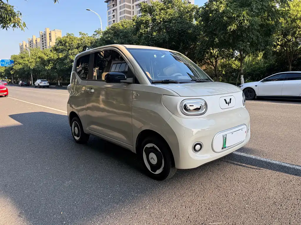 Wuling MINIEV — миниатюра 3