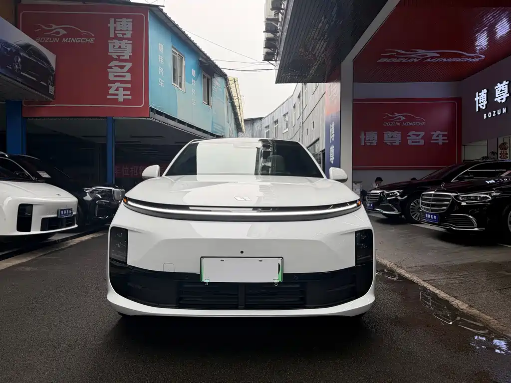 Li Auto Li L6 — миниатюра 2