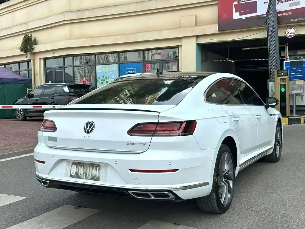 Volkswagen CC — миниатюра 7