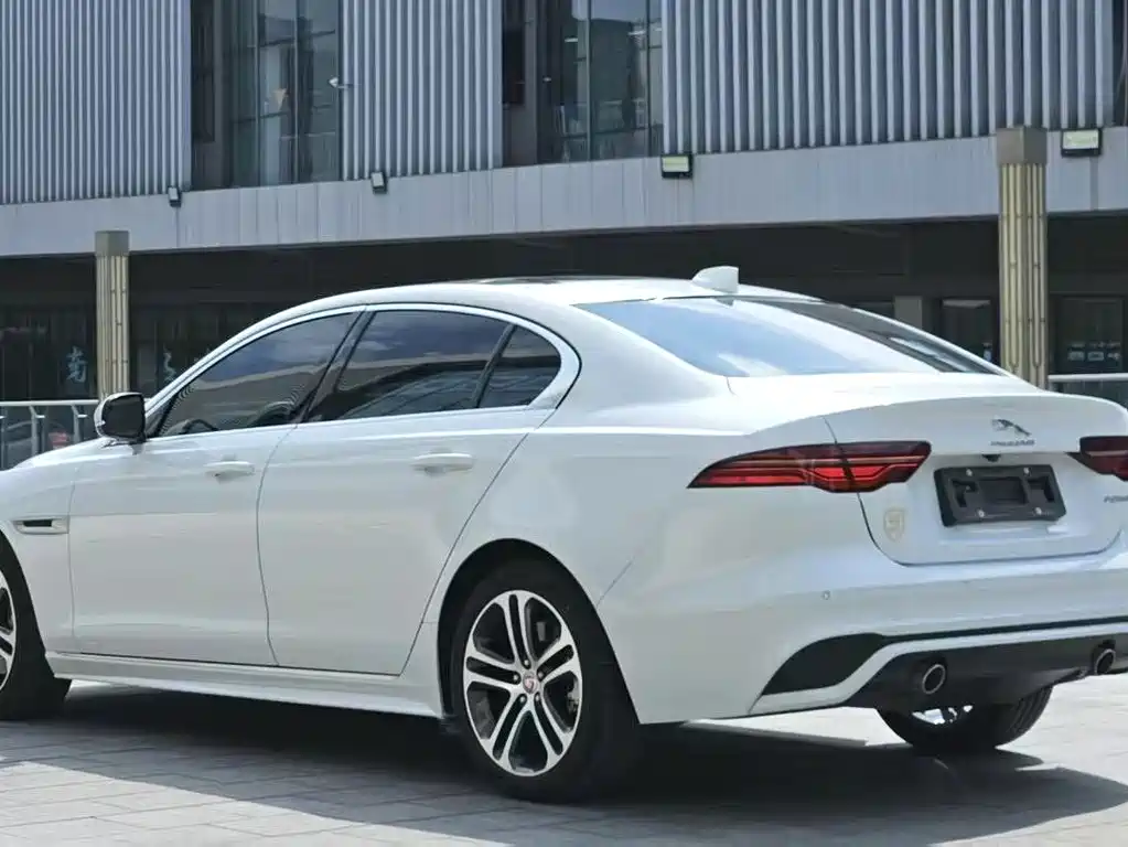 Jaguar XEL 2023 2.0T 250PS R-DYNAMIC S Sport