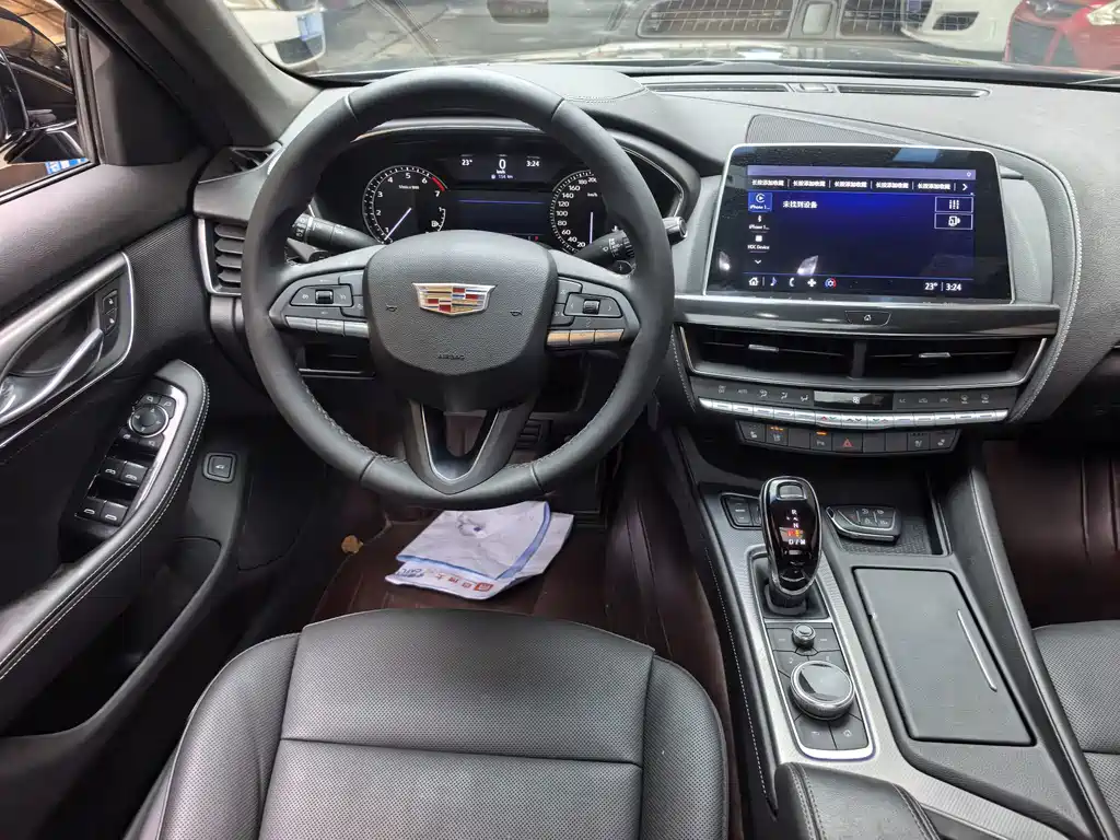 Cadillac CT5 — миниатюра 10