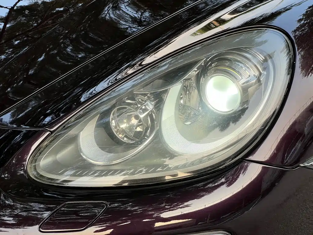 Porsche Cayenne — миниатюра 14