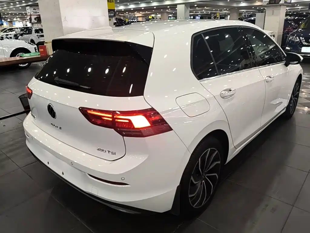 Volkswagen Golf — миниатюра 7