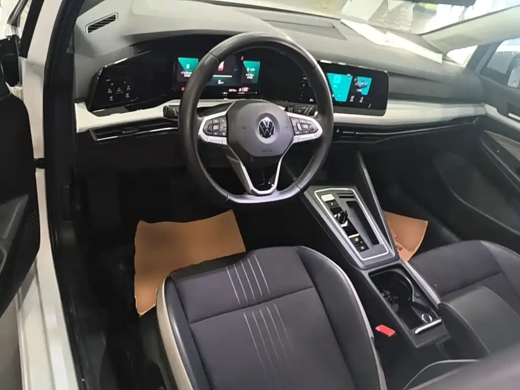 Volkswagen Golf — миниатюра 10