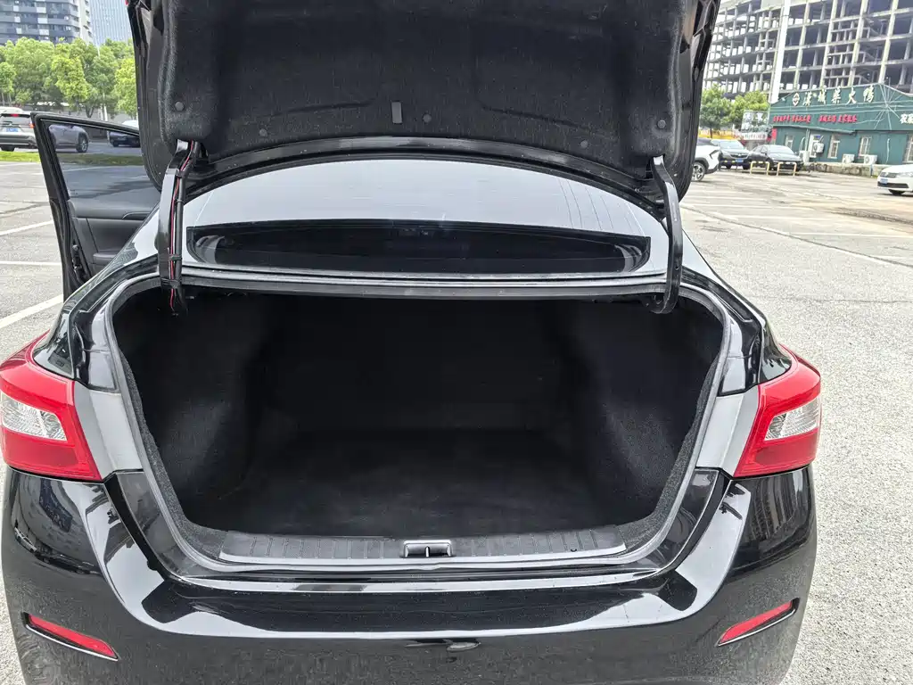 Nissan Sylphy · — фотографии объявления, Фото 24