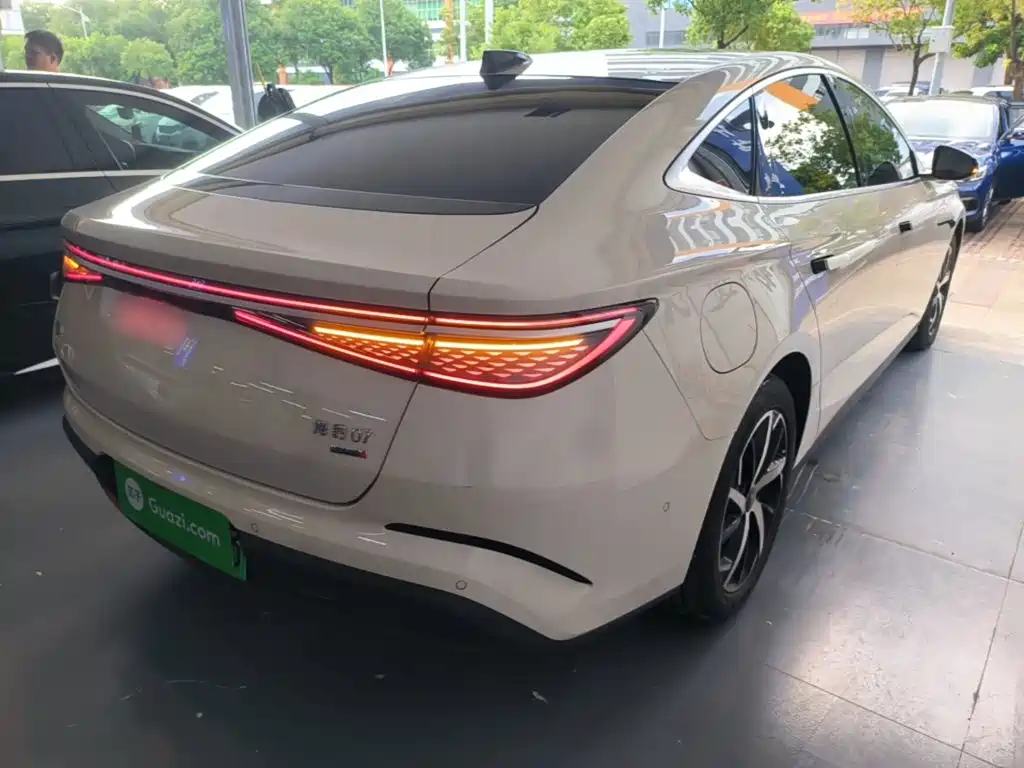 BYD Seal 07 DM-i — миниатюра 7